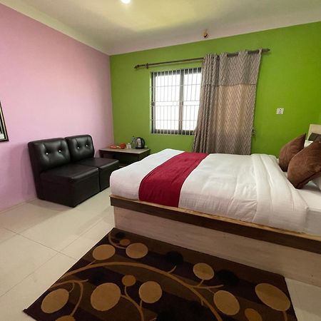Chareli Resort Nagarkot Exteriör bild