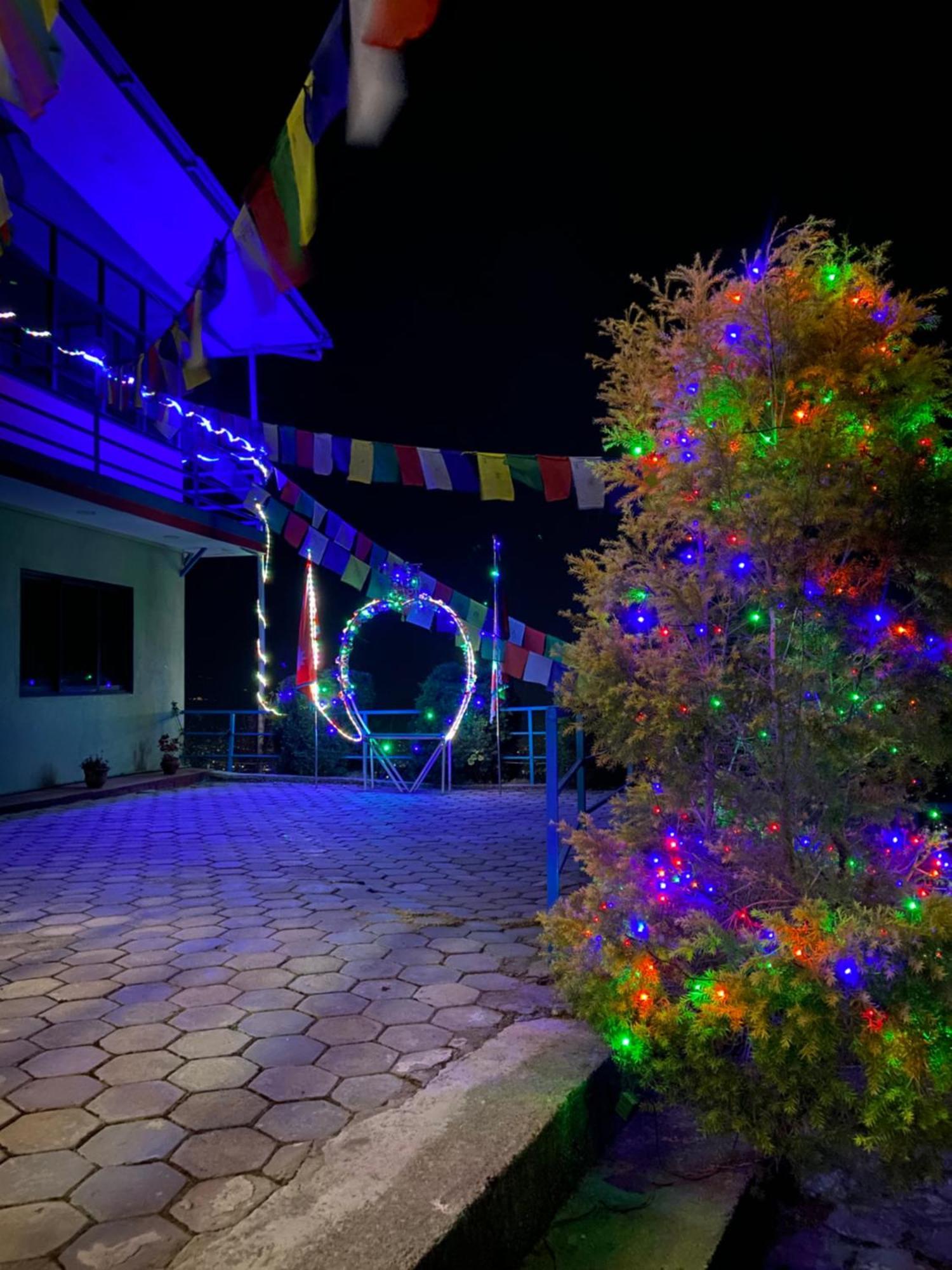 Chareli Resort Nagarkot Exteriör bild
