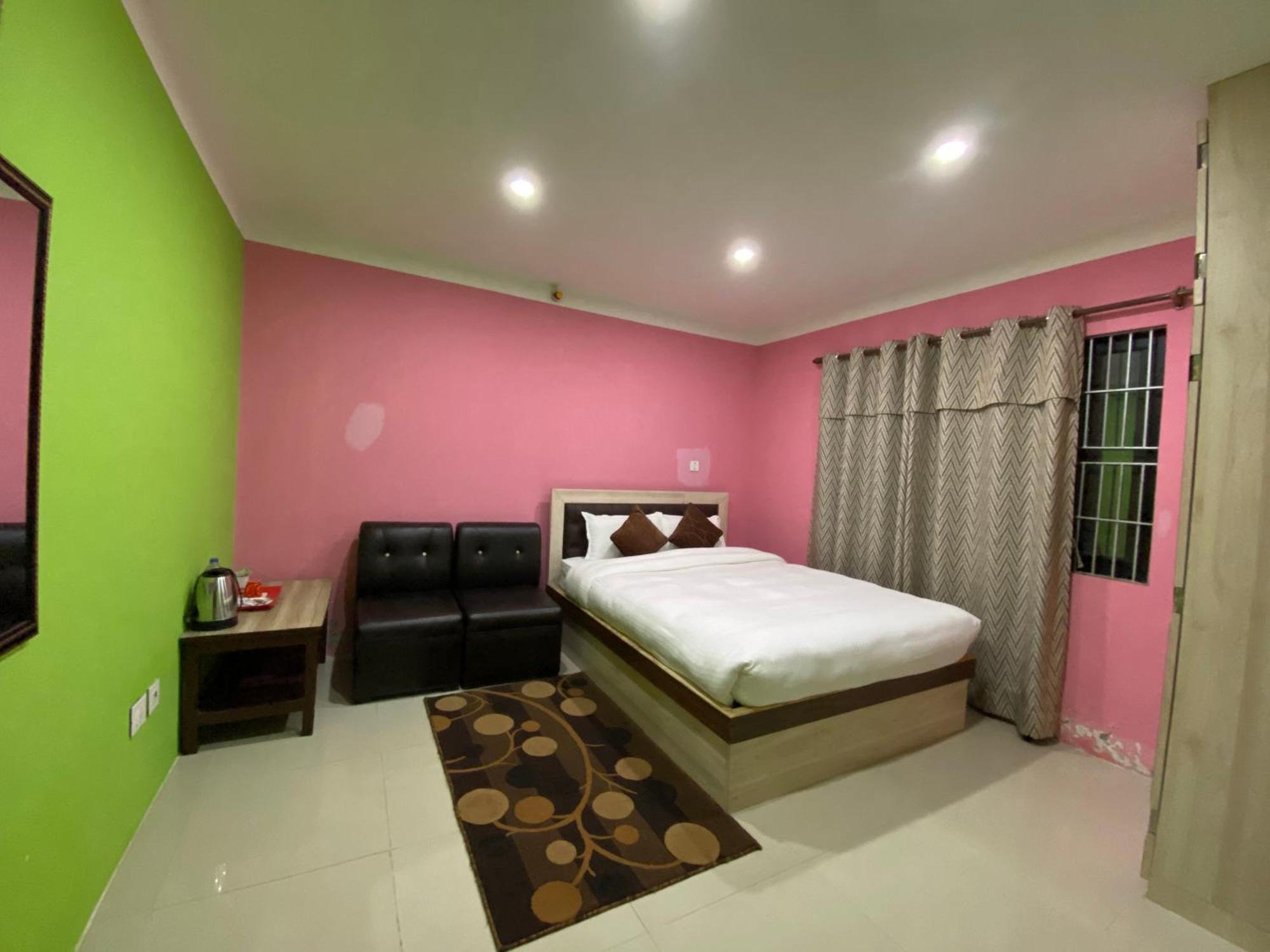 Chareli Resort Nagarkot Exteriör bild