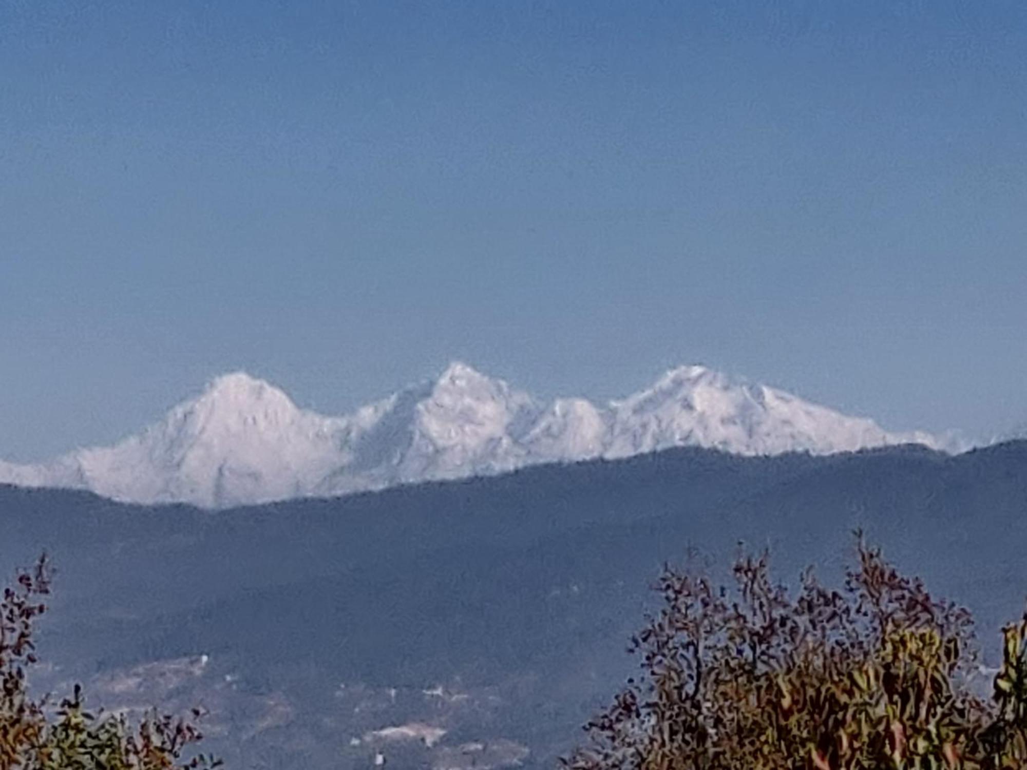 Chareli Resort Nagarkot Exteriör bild